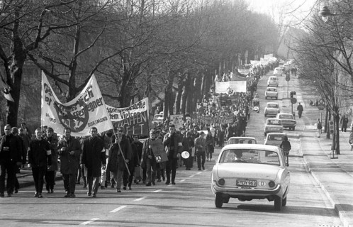 For disarmament and against nuclear weapons in Germany. 1967 in the Ruhr area, here on March 25,