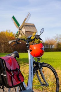 Symbolic image Resting at the Schkortitz windmill on an e-bike tour in the Leipzig countryside