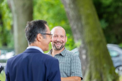 Federal Minister of Food and Agriculture, Cem Özdemir, visits the Karsten Ringpfeil pond farm in