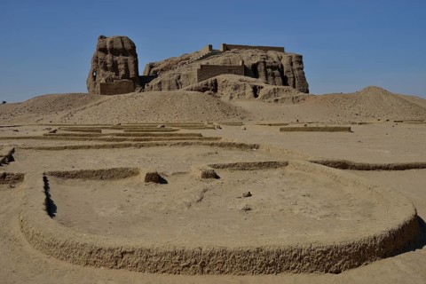 Deffufa, 19-meter-high brick building, ancient city of Kerma, Northern state, Nubia, Nile Valley,
