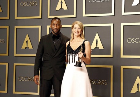 Laura Dern and Mahershala Ali at the 92nd Academy Awards, Press Room held at the Dolby Theatre in