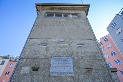 Günter Litfin Memorial, old GDR watchtower at the former Berlin Wall, Kieler Straße, Mitte, Berlin,