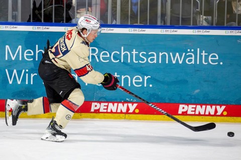02.10.2024, DEL, German Ice Hockey League season 2024/25, Matchday 6: Adler Mannheim vs Nuremberg