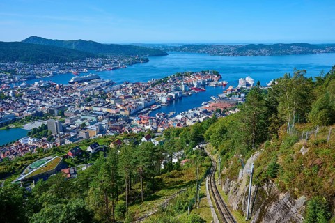 Panoramic view of Bergen with harbour on a clear day, Fløibanen mountain station, Bergen, Vestland,