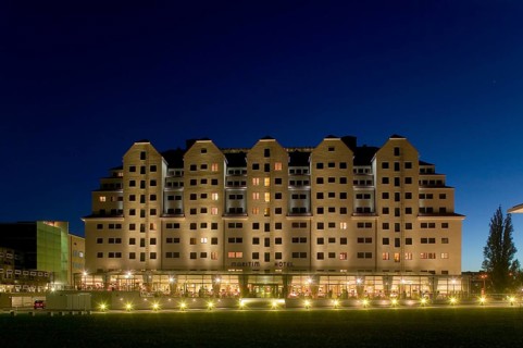 Erlweinspeicher, Maritim Hotel
