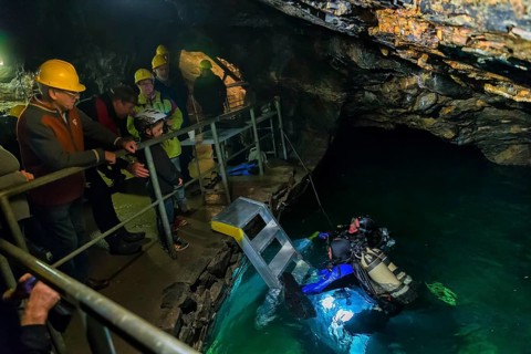 Divers in the Marie Louise Stolln visitor mine