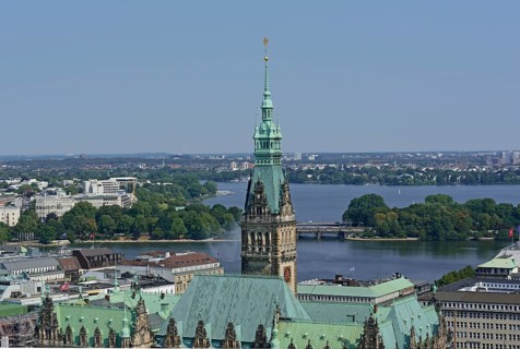 Europe, Germany, Hamburg, City, View from above of City Hall, Inner and Outer Alster Lake, Hamburg,