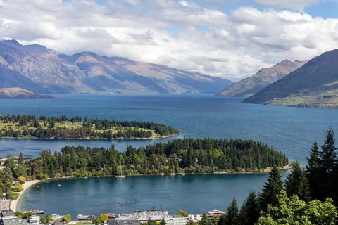 Lake Wakatipu, Queenstown, Otago, New Zealand, Oceania