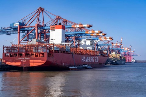 Port of Hamburg, Waltershofer Hafen, EUROGATE Container Terminal, container freighter Cap San