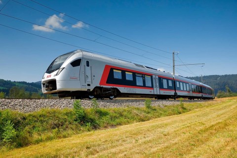 Train travelling along the Rothenthurm high moor, Canton Schwyz, Switzerland, Europe