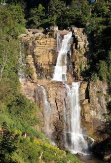 Waterfalls on Ramboda Oya river, Ramboda, Nuwara Eliya, Central Province, Sri Lanka, Asia