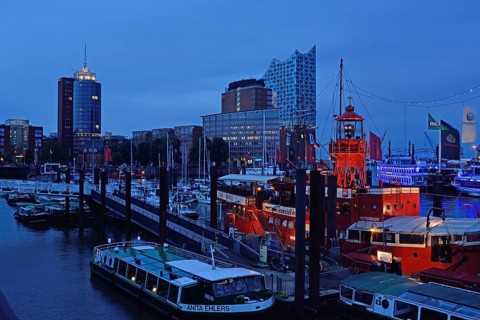 Germany, Hamburg, HafenCity, Kehrwiederspitze, Elbphilharmonie, Europe
