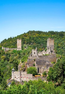Manderscheid castles, Oberburg and Niederburg, Manderscheid, Eifel, Rhineland-Palatinate. Germany