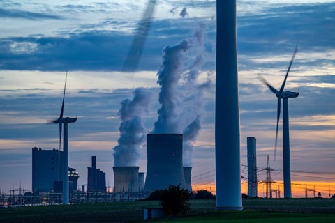 Lignite-fired power plant, RWE Power AG Niederaußem power plant, wind power plants, 2 units were