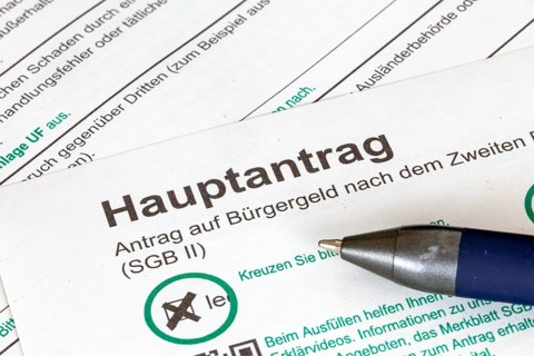 Symbolic image of citizen's income: Close-up of the Federal Employment Agency form