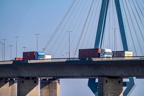 The Köhlbrand Bridge in the port of Hamburg, spans the 325 m wide Köhlbrand, an arm of the