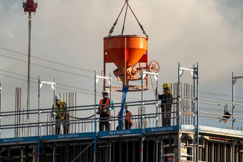 Construction site, new building, concreting work on a floor, Duisburg, North Rhine-Westphalia,