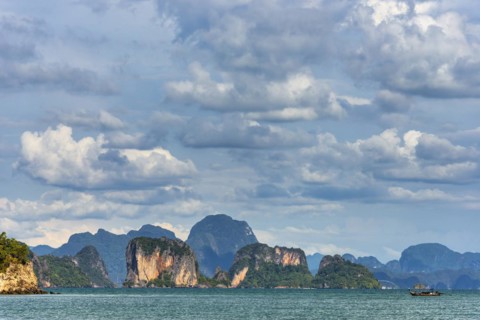 Phang Nga bay near Koh Yai Noi, seascape, seascape, nature, natural landscape, mountains,