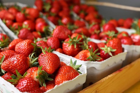 Fresh strawberries in the shop