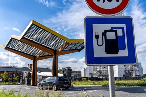 E-fuelling station on the site of the former Lohberg colliery in Dinslaken, 4 300 kW fast-charging