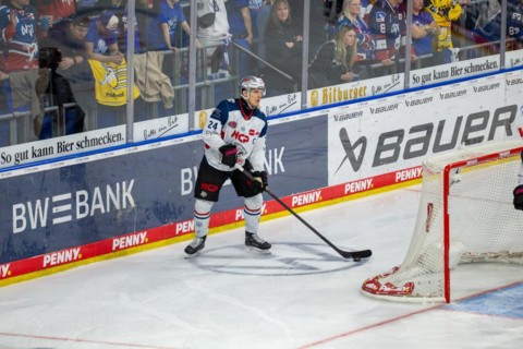 10.03.2024: Marcus Weber (24, Nuremberg Ice Tigers) in an away game at Adler Mannheim in the
