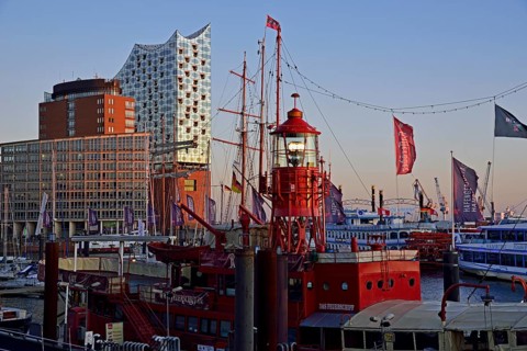 Europe, Germany, Hamburg, Elbe, harbour, Elbe Philharmonic Hall, historic lightship, restaurant,