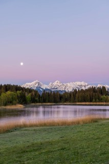 Hegratsrieder See near Füssen, Allgäu Alps, snow, moon, dawn, Allgäu, Bavaria, Germany, Europe