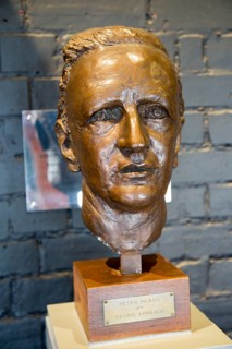 Bronze head sculpture of Peter Pears by Georg Ehrlich 1963, Snape Maltings, Suffolk, England, Uk