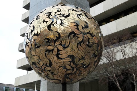 Crann an Oir, Tree of Gold, sculpture artwork, Central Bank of Ireland, Dublin, Ireland, Irish