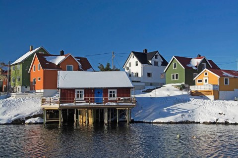 Henningsvaer on the Lofoten Islands in winter, Henningsvaer, Norway, Scandinavia, Europe