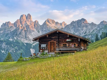 Alpine hut in front of the large Bischofsmütze, alpenglow, Gosaukamm, Dachstein massif, Sulzenalm,