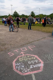 Demonstration against the restrictions in the Corona crisis, anti-vaccination, protest against