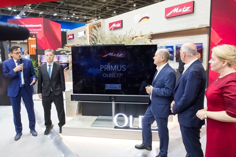 Olaf Scholz (Chancellor of the Federal Republic of Germany, SPD), Kai Wegner (Governing Mayor of