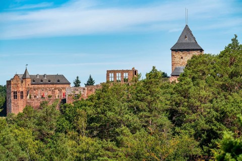 Nideggen Castle, above the Rur Valley, keep, Eifel, North Rhine-Westphalia, Germany, Europe