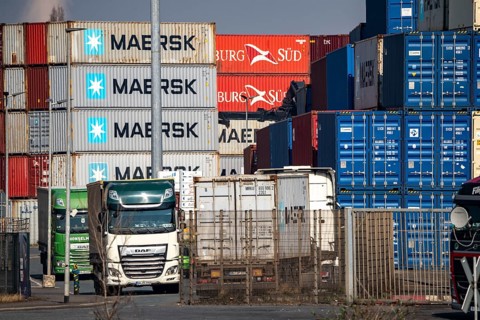 Port of Duisburg Ruhrort, DeCeTe, Duisburger Container-Terminal, container loading, loading and