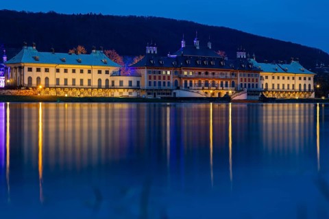 Due to the heavy precipitation in the form of snow and rain, the Elbe has risen again. The Elbe