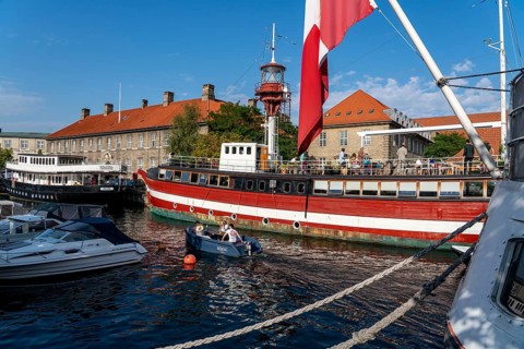 Frederiksholms Canal, former lightship Fyrskib No. XI, today catering, event location, Copenhagen,