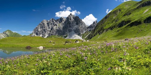 Eissee, Oytal, behind it Großer Wilder, 2379m, Hochvogel- and Rosszahngruppe, Allgäu Alps, Allgäu,