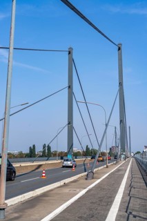 The Theodor-Heuss-Bridge, Rhine crossing, cable-stayed bridge, first road bridge of the so-called