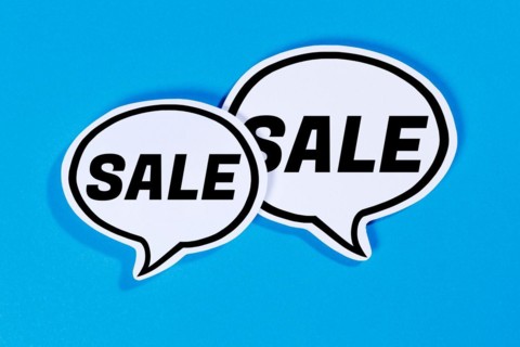 Sale offer when shopping in speech bubbles Communication business concept