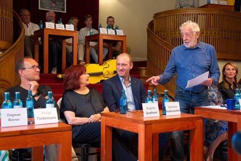 Philip Tiedemann, Brigitte Grothum, Johannes Hallervorden, Dieter Hallervorden, Caroline Beil
