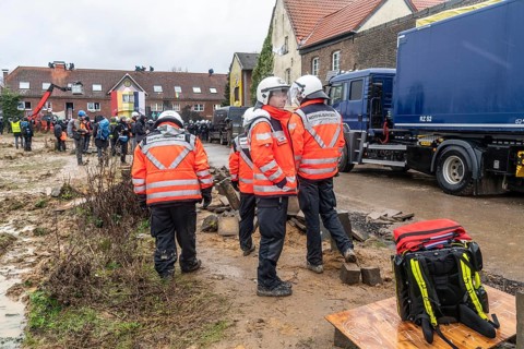 2nd day of the eviction of the Lützerath hamlet, occupied buildings of the former farm, by climate