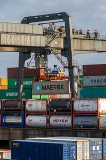 Port of Duisburg Ruhrort, Container freighter being loaded and unloaded at DeCeTe, Duisburg