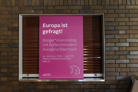 Dialogue with citizens in cooperation with Stiftung Mercator during the Foreign Minister's trip to