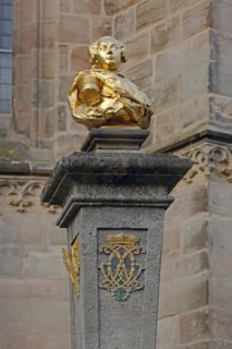 Monument to Johann Sebastian Bach at the Karl-Wilhelm-Friedrich-Fountain, column, city coat of
