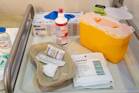 Vaccination booth, medical equipment, during the test run in the vaccination centre for corona