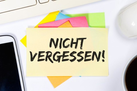 Don't forget appointment Reminder Communication Business concept on desk in