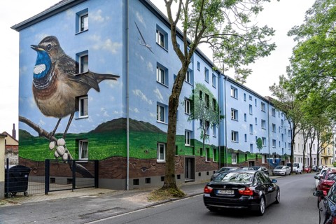 Residential buildings on Feldsieper Straße in Bochum, after an energy-efficient refurbishment, with