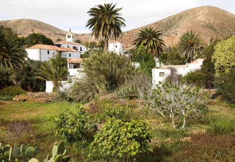 Historic village and church tower Iglesia de Santa Maria, Betancuria, Fuerteventura, Canary
