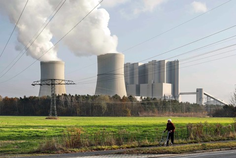 Schwarze Pumpe lignite-fired power plant operated by LEAG Lausitz Energie Kraftwerke AG. The